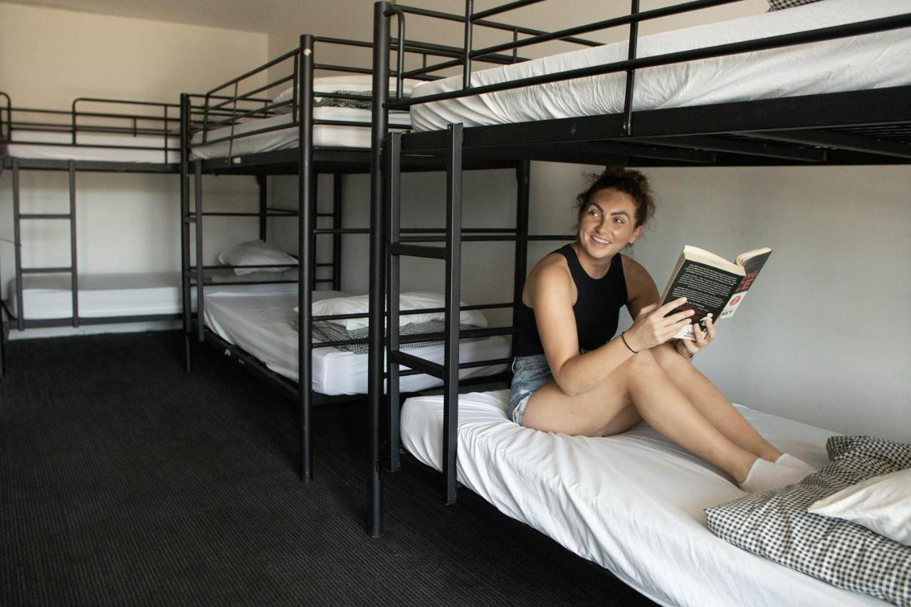 Bed in 6-Bed Mixed Dormitory Room with Private Bathroom