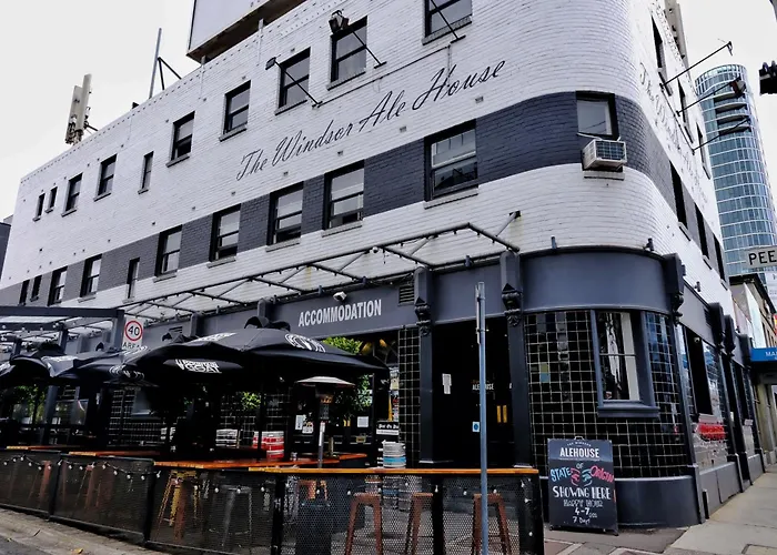 Pint On Punt Backpackers Hostel Melbourne